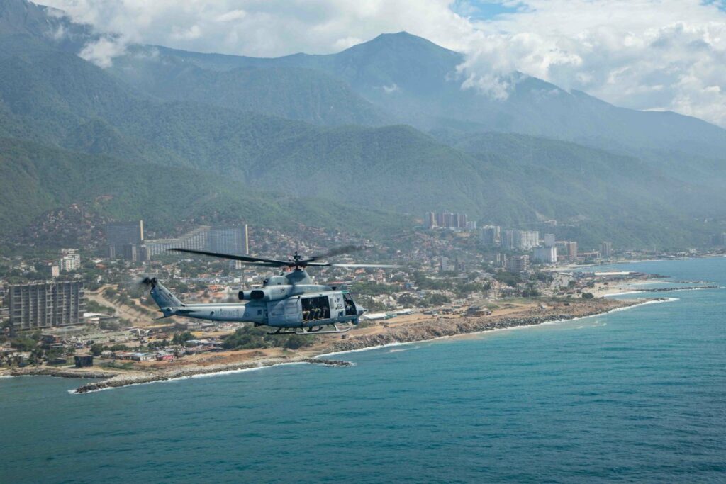 EEUU afirma que entrega de ayuda y presencia militar en Venezuela ha sido "sólida"