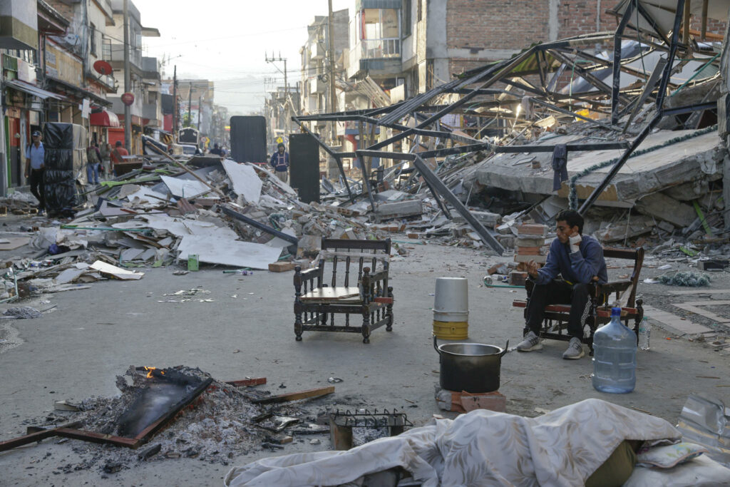 Sube a 169 el número de muertos y a 668 el de heridos por el terremoto en Colombia