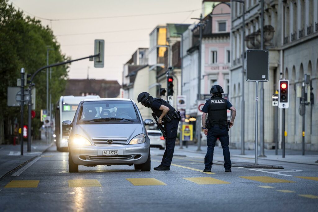 Tiroteo en una multitudinaria fiesta rave deja un muerto y cinco heridos en Suiza