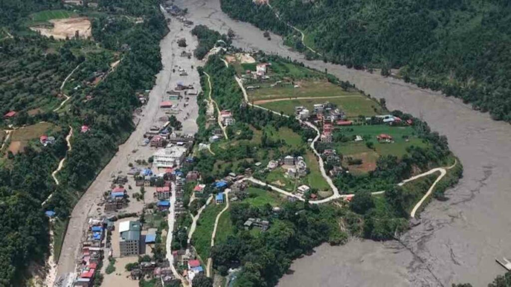 La Administración de Donald Trump activó una ayuda humanitaria para Nepal, que incluye camiones con alimentos ya en camino
