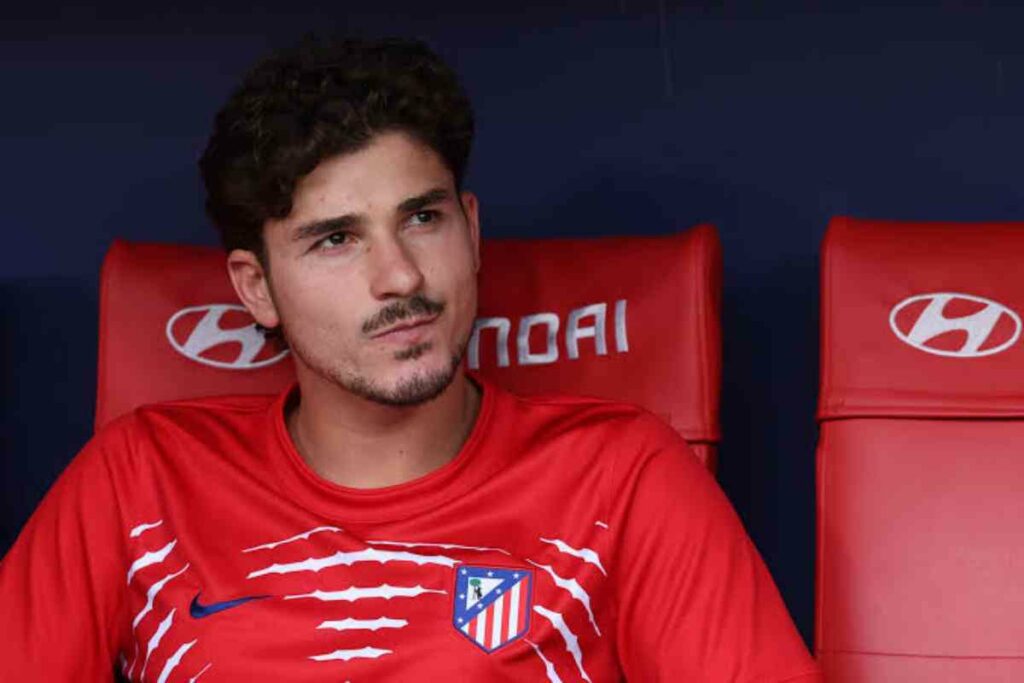 El objetivo principal del Barcelona para reforzar la punta de ataque, a menos de una semana del cierre del mercado de fichajes, sigue siendo Julián Alvarez