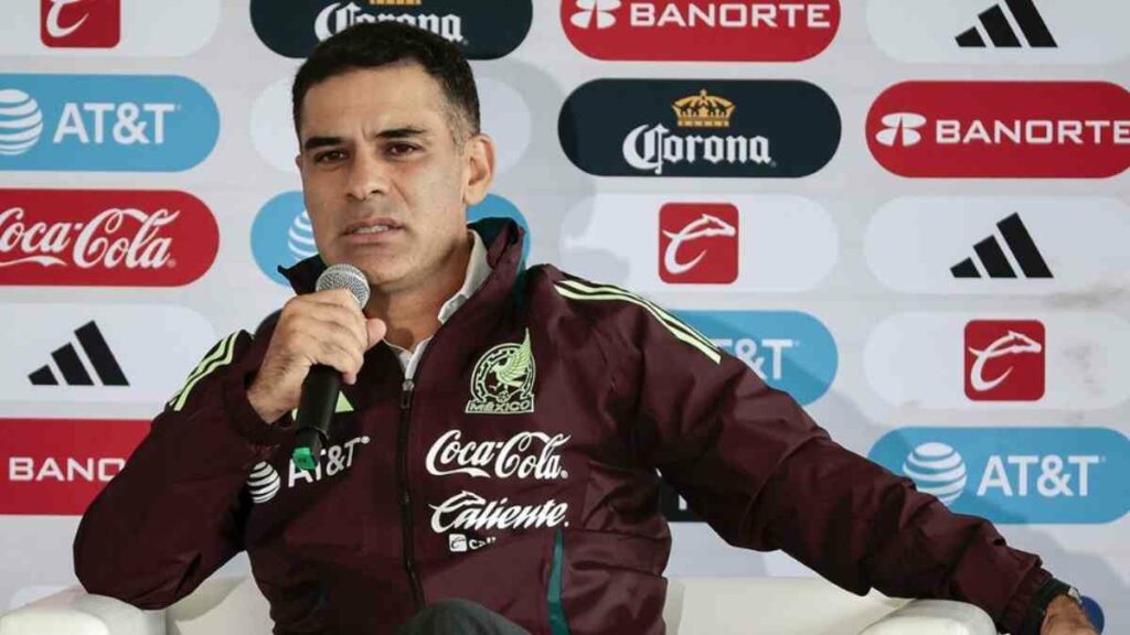Eliminado por Inglaterra en los octavos de finales del pasado Mundial, México dejó de ser dirigido por Javier Aguirre, relevado por el 'Kaiser' Márquez