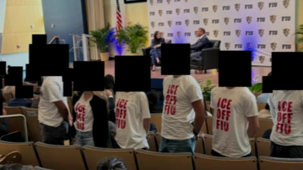 Jueza bloquea sanciones de FIU contra estudiantes que protestaron contra ICE en Miami