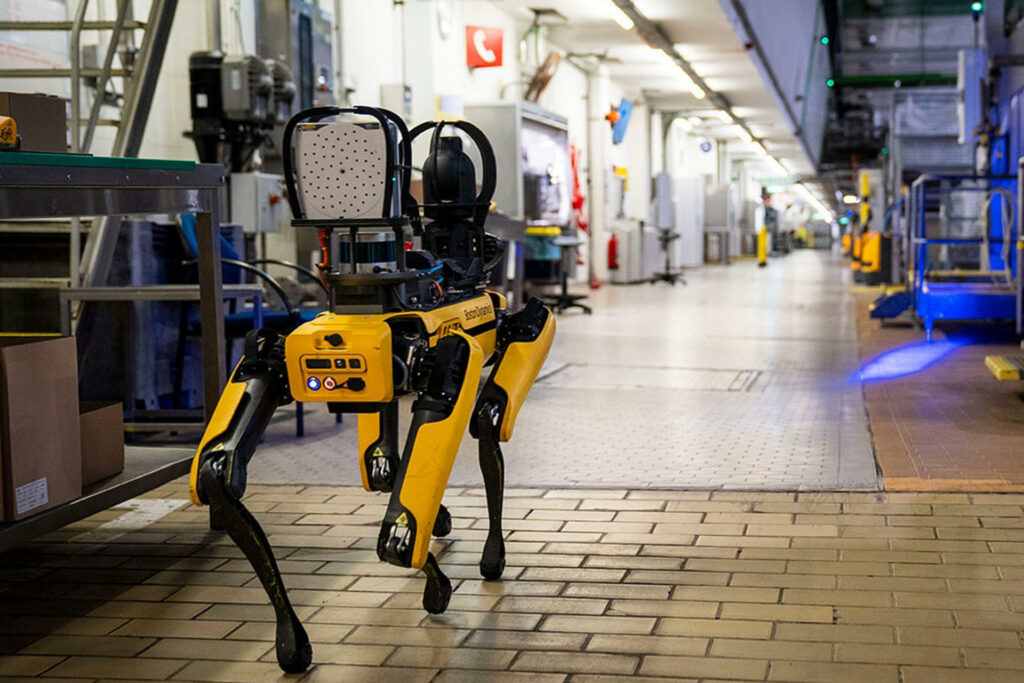¿Cómo usará ICE sus nuevos perros robots en los operativos?