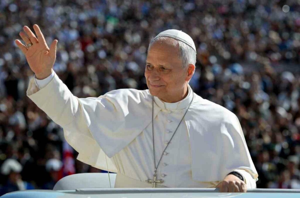 En la misiva expresa su gratitud por el privilegio de haber ejercido el ministerio episcopal en el Perú.
