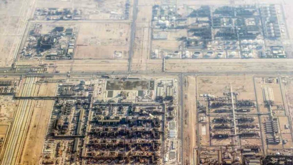 En medio de los intercambios de ataques de los últimos días contra buques y petroleros en el estrecho de Ormuz.