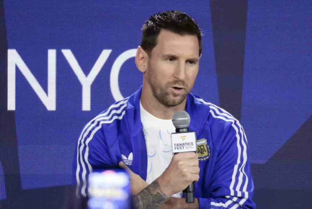 En las conversaciones mantenidas "con el entorno de Messi han tenido muy en cuenta que el Eldense es un club histórico al ser el decano en la provincia de Alicante