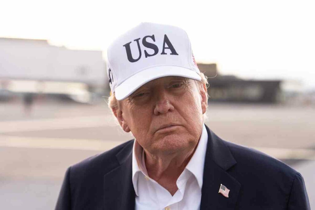 “El único control o mecanismo de seguridad que necesita la IA es un presidente fuerte e inteligente (¡con un alto coeficiente intelectual!), ¡y Estados Unidos lo tiene de sobra!” escribió en la red Truth Social