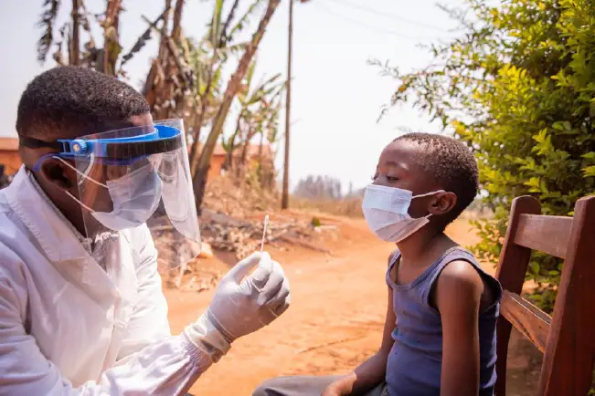 MSF probará vacuna contra ébola en 20,000 sanitarios