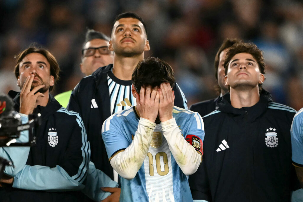Messi se despidió de Argentina como manda la historia: con gol y asistencias