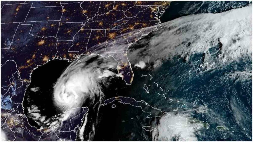 El gobernador de Georgia, Brian Kemp, decretó la emergencia para desplegar recursos y movilizar equipos de respuesta antes del impacto de Isaías
