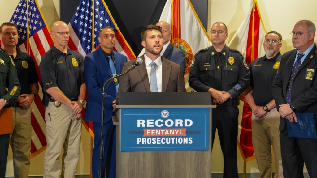 Florida desmantela una red de narcotráfico- más de 20 detenidos y 45 kilos de cocaína incautados