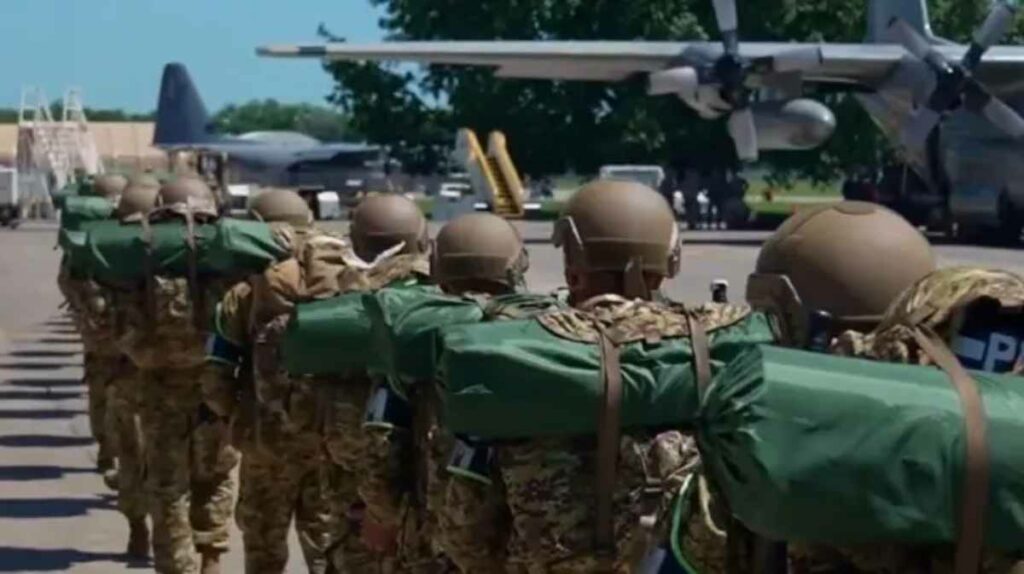 Una de las incógnitas es qué fue lo que pasó ese día que detonó la operación militar salvadoreña, pues hasta la fecha no se ha hecho pública de manera oficial la identidad de los cuatro 'aerotécnicos' desaparecidos.