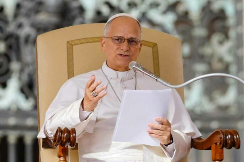 Estos encuentros, subraya la Santa Sede, “responden a la voluntad del papa de expresar su cercanía a quienes han sufrido y siguen sufriendo a causa de esta violencia”.