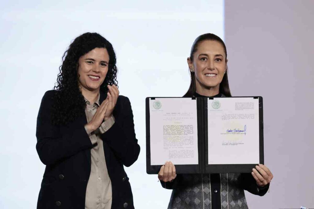 La consejera jurídica de la Presidencia, Luisa María Alcalde, informó de que la reforma será publicada en el Diario Oficial de la Federación