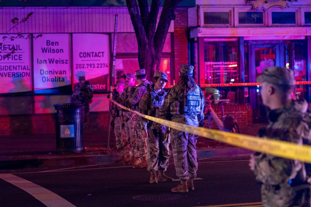 Miembro de la Guardia Nacional resulta herido de bala al intervenir en una pelea en Washington D.C.
