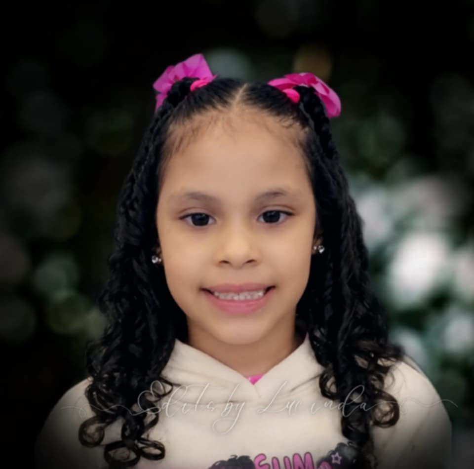 Niña venezolana de 7 años muere apuñalada en Chicago; testigos retienen a sospechosa1
