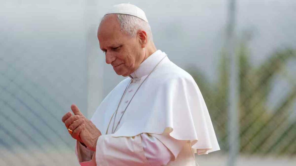 El papa, de nacionalidad estadounidense y peruana, tiene programada del 6 al 16 de noviembre su primera gira por América Latina para recorrer Uruguay, Argentina y Perú.
