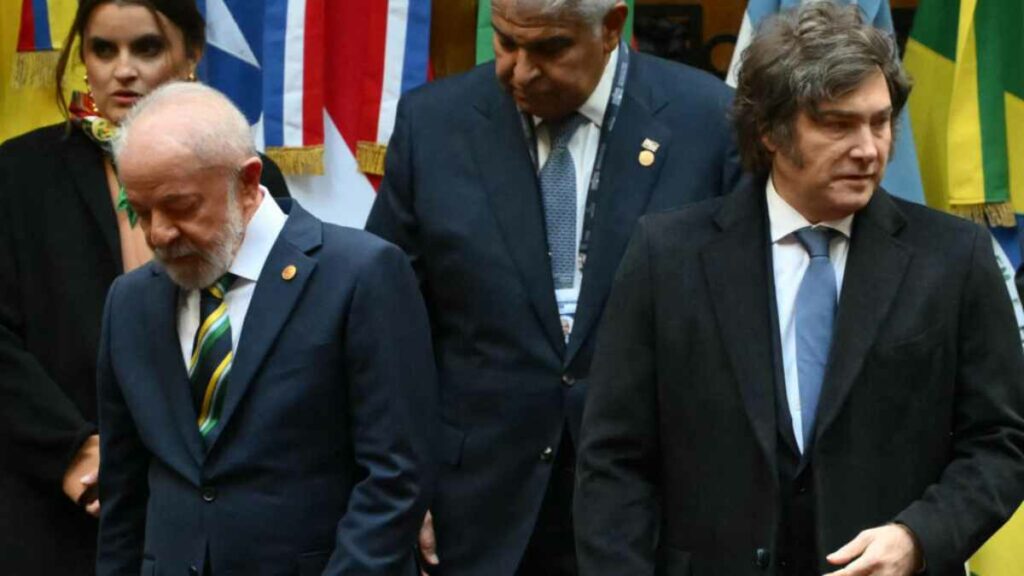 Lula ganó la segunda vuelta de las elecciones de Brasil con el 52 % de los votos frente al 48 % de Flávio Bolsonaro