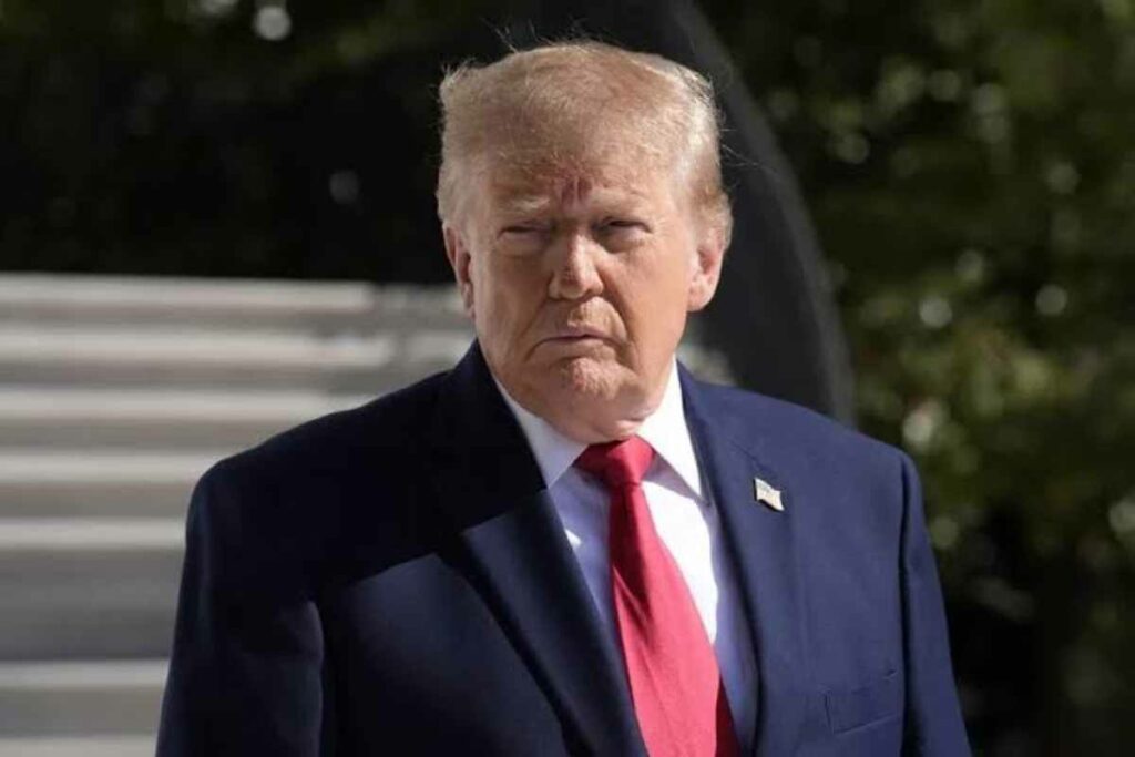 “Hablaré con él, pero las elecciones fueron una desgracia”, respondió Trump al ser preguntado por los medios sobre la posibilidad de que converse con Lula.