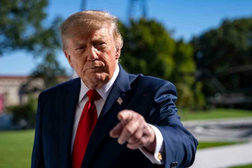 Trump se encuentra en plena campaña para las elecciones de medio mandato del próximo 3 de noviembre, en las que, según las encuestas, los republicanos podrían perder el control del Congreso