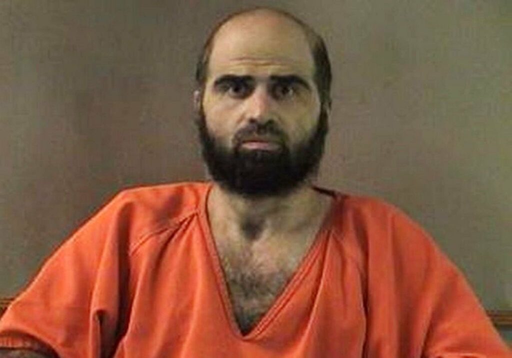 Trump retrocede: no transmitirá el fusilamiento de Nidal Hasan, autor de la masacre de Fort Hood