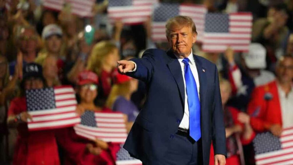 Los demócratas necesitan una ganancia neta de cuatro senadores para lograr el control de la Cámara Alta durante los dos últimos años del mandato de Trump.